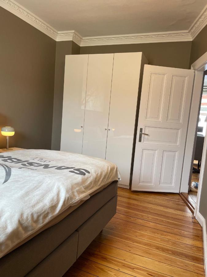 Appartement Altbaucharme Deluxe Mit Balkon In Zentraler Lage à Kiel Extérieur photo
